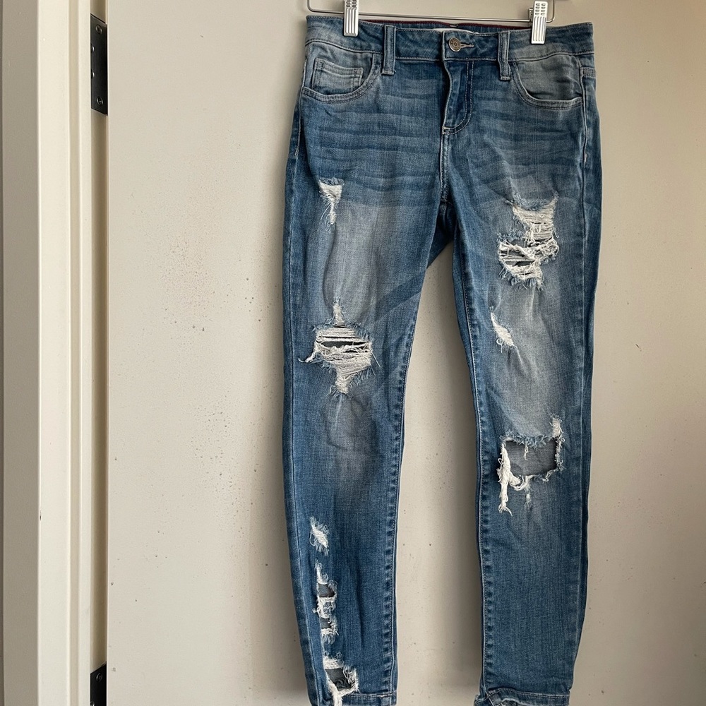 🆕BEACHIN Blue Destroyed Jeans - Picture 6 of 7